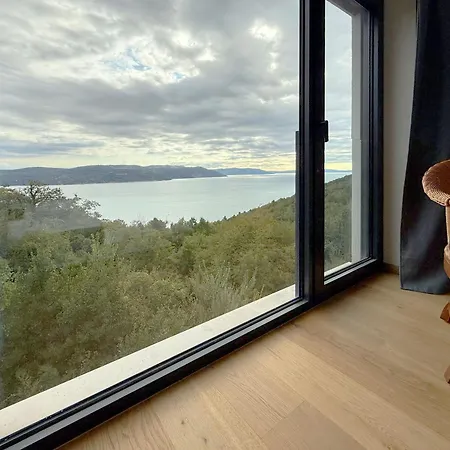 Villa Ena In A Peaceful Location With A Sea View *